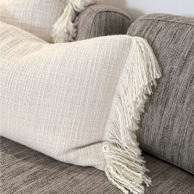 Textured textiles. This season's cushion covers display SCAPA Home's rich experience in designing decorative textiles.⁠
⁠
Discover more online & in-store.⁠
⁠
⁠
#scapa #scapahome #escapetheordinary #furniture #belgiandesign #interior #interiordesign #interiorstyling #designer #homedecor #textile #decor #textiledesign #homedesign #interiors #house #livingroom #instahome #design #decoration #architecture #interiordecor